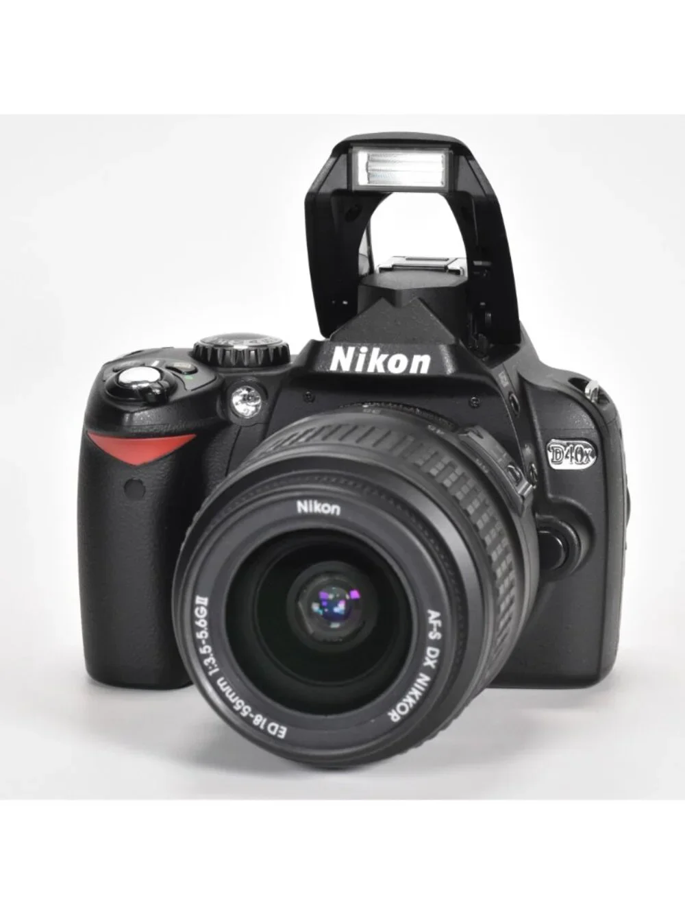 Nikon D40x DSLR Camera 10.2MP Nikon AFS 18-55mm Lens 4,546 Clicks 16GB SD Card